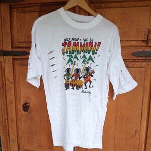 Bahamas We be Jammin tee shirt      NWOT